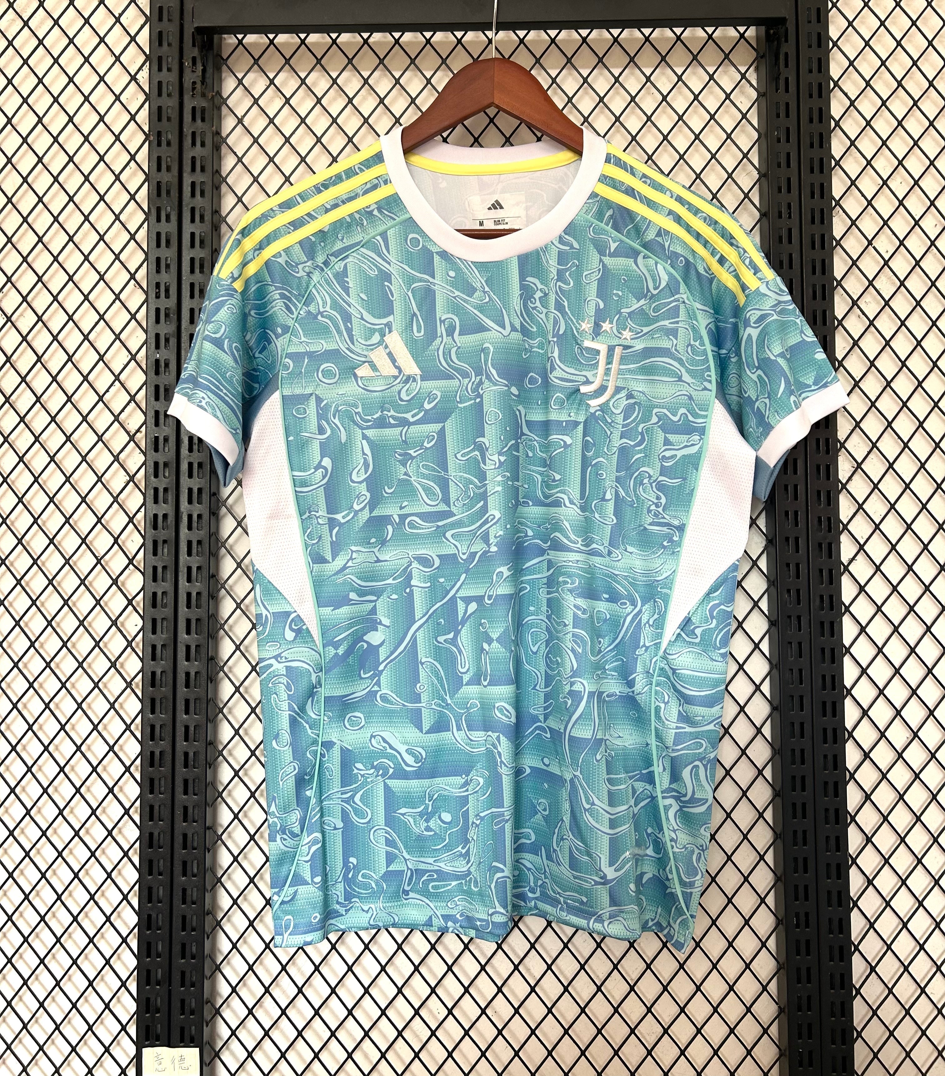 maillot-juventus-2025-2026