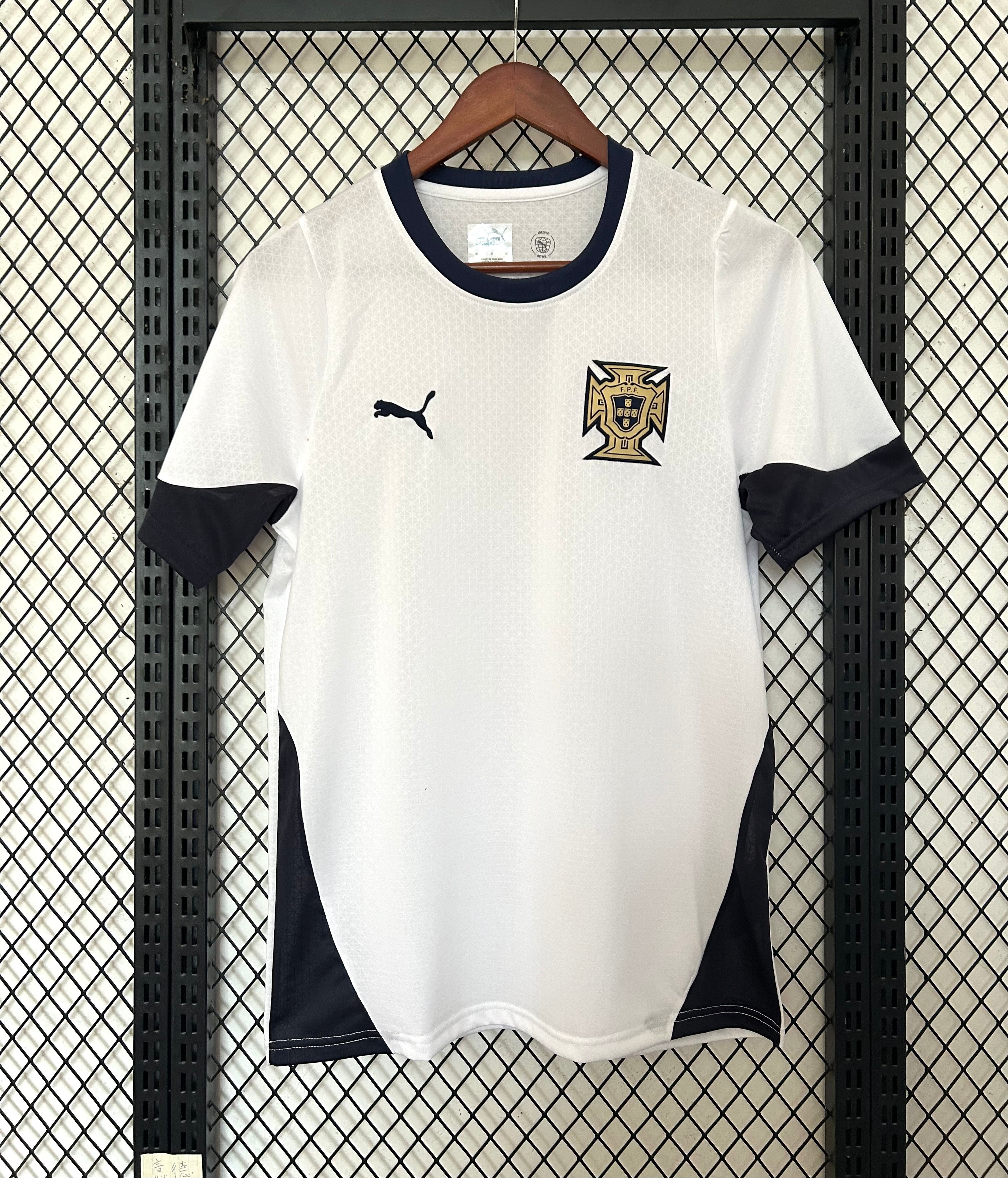 maillot-portugal-2025-2027