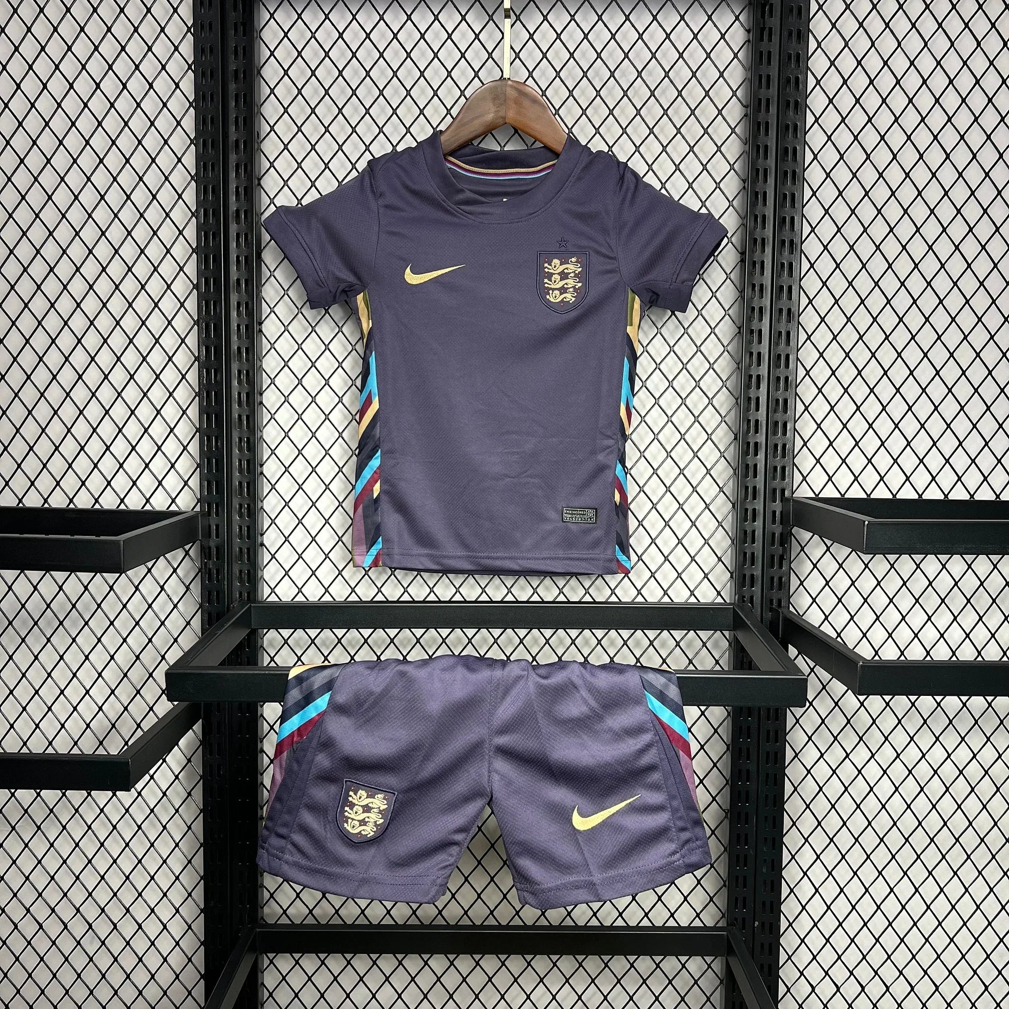 kit-enfant-angleterre-2024-2027