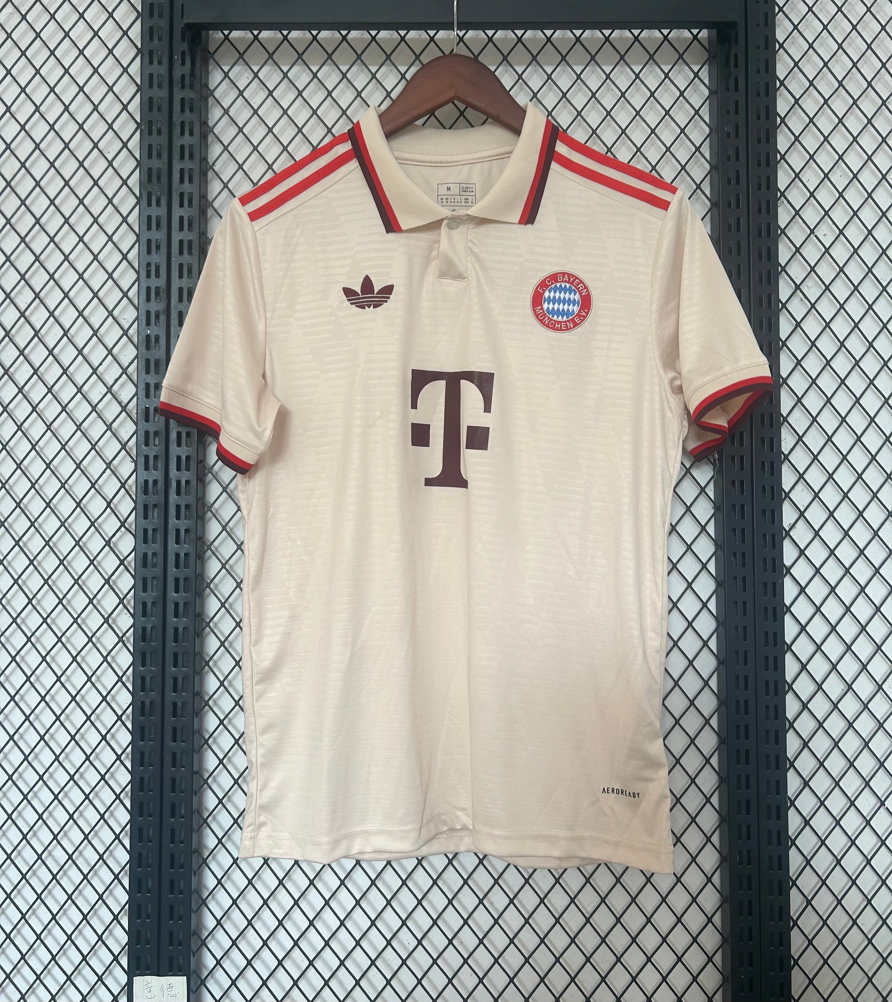 maillot-bayern-munich-2024-2026
