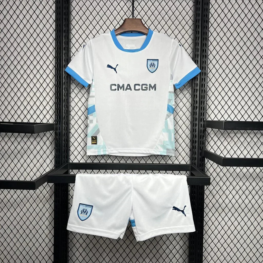 kit-enfant-om-domicile-2024-2025