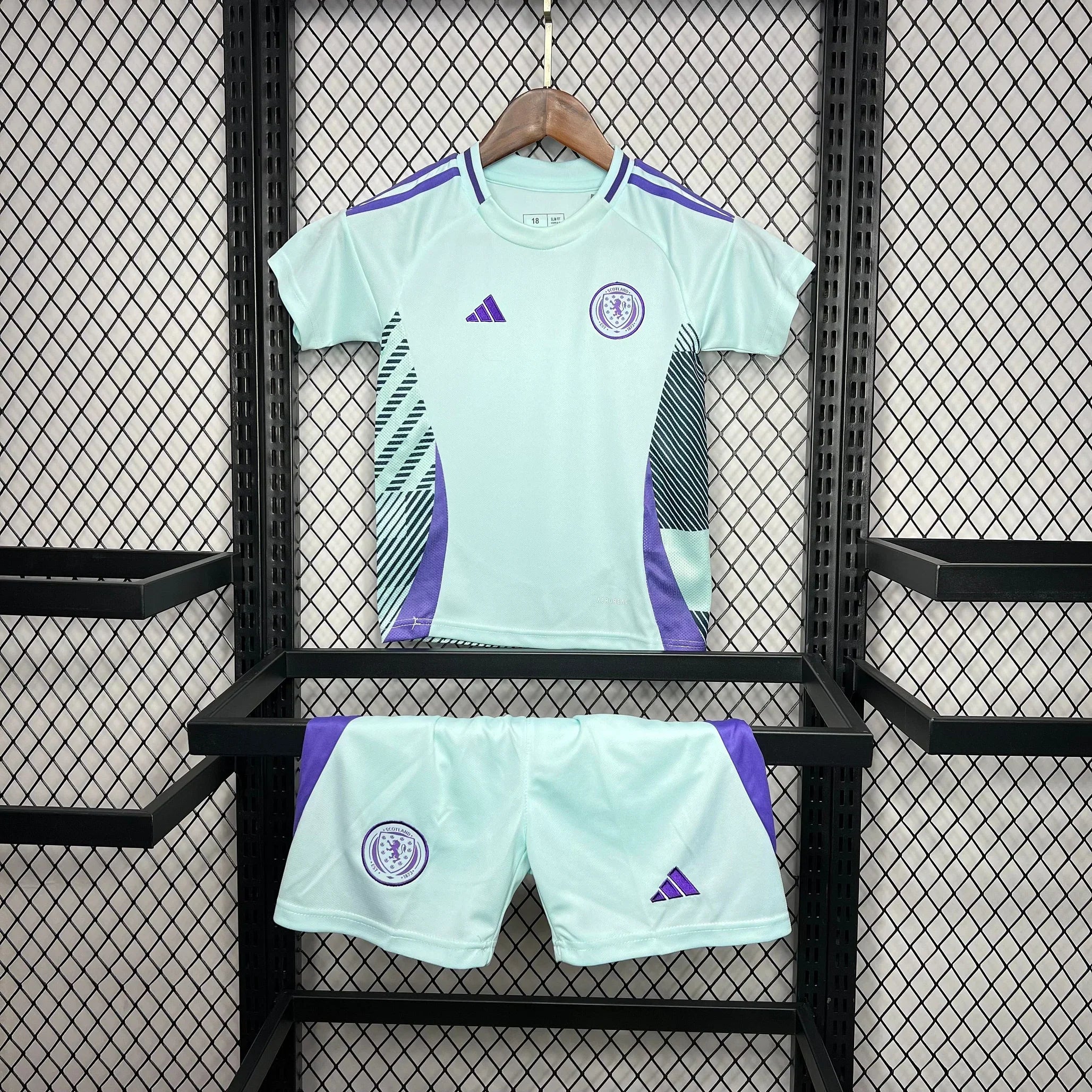 kit-enfant-ecosse-2024-2025