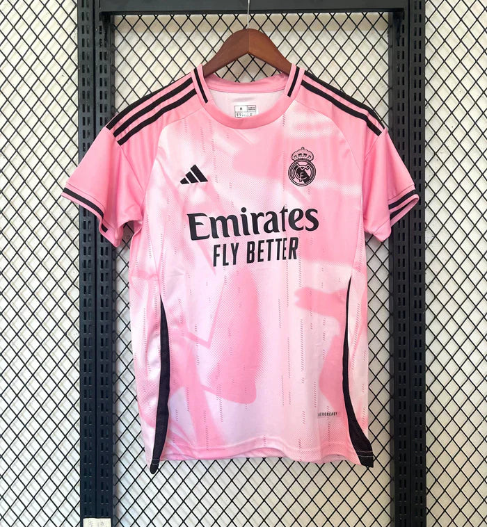 maillot-real-madrid-concept-2024-2025