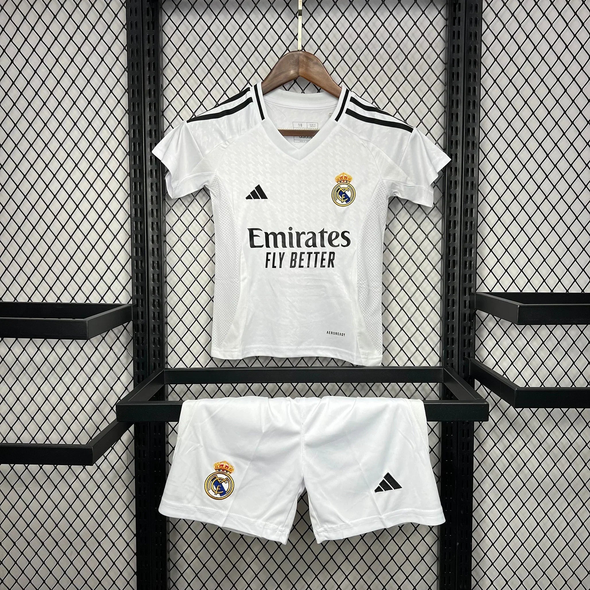 kit-enfant-real-madrid-2024-2025