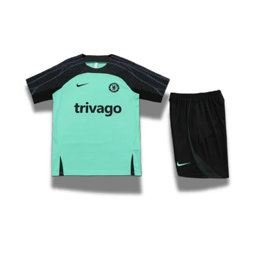 ensemble-chelsea-training-2