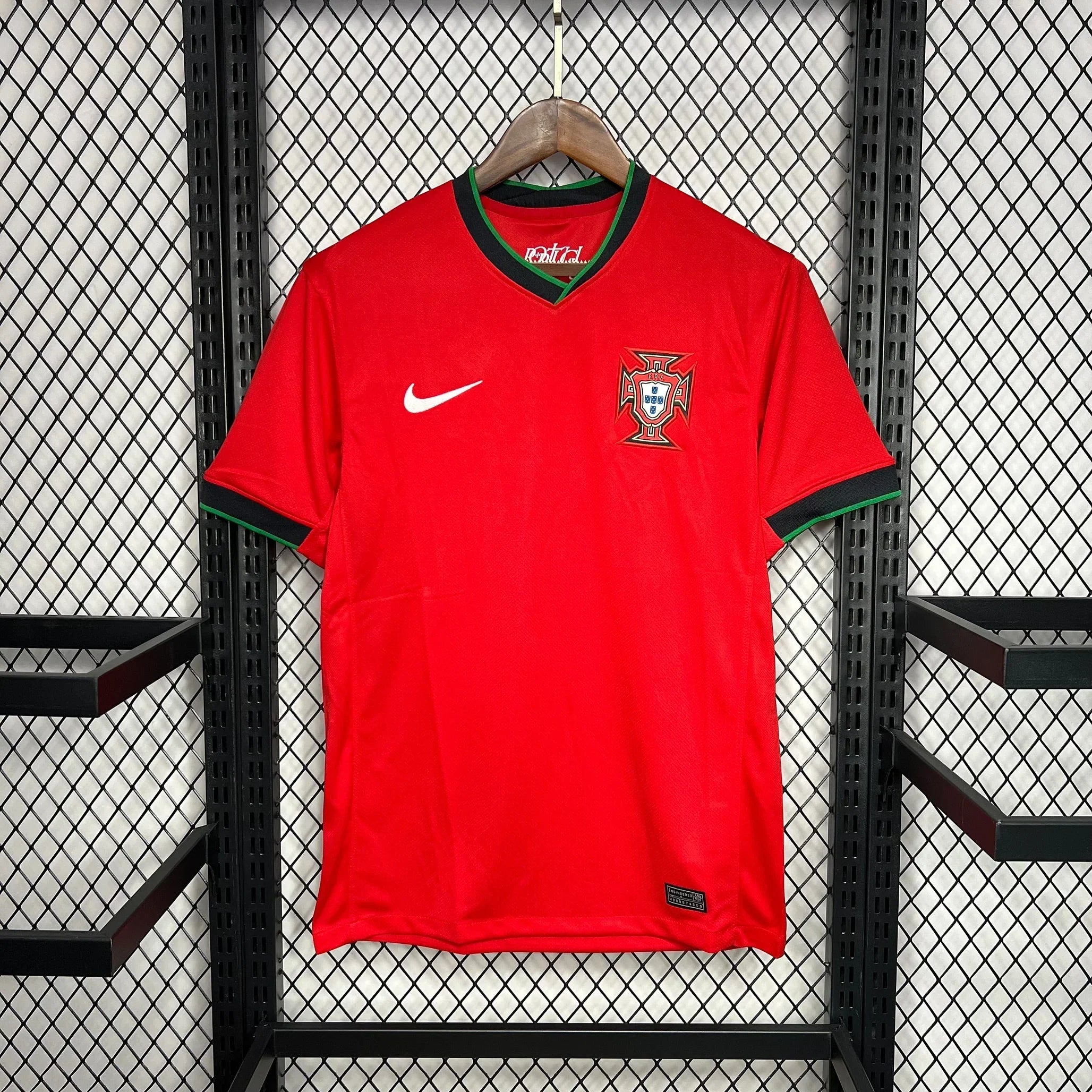 maillot-portugal-domicile-2024-2025