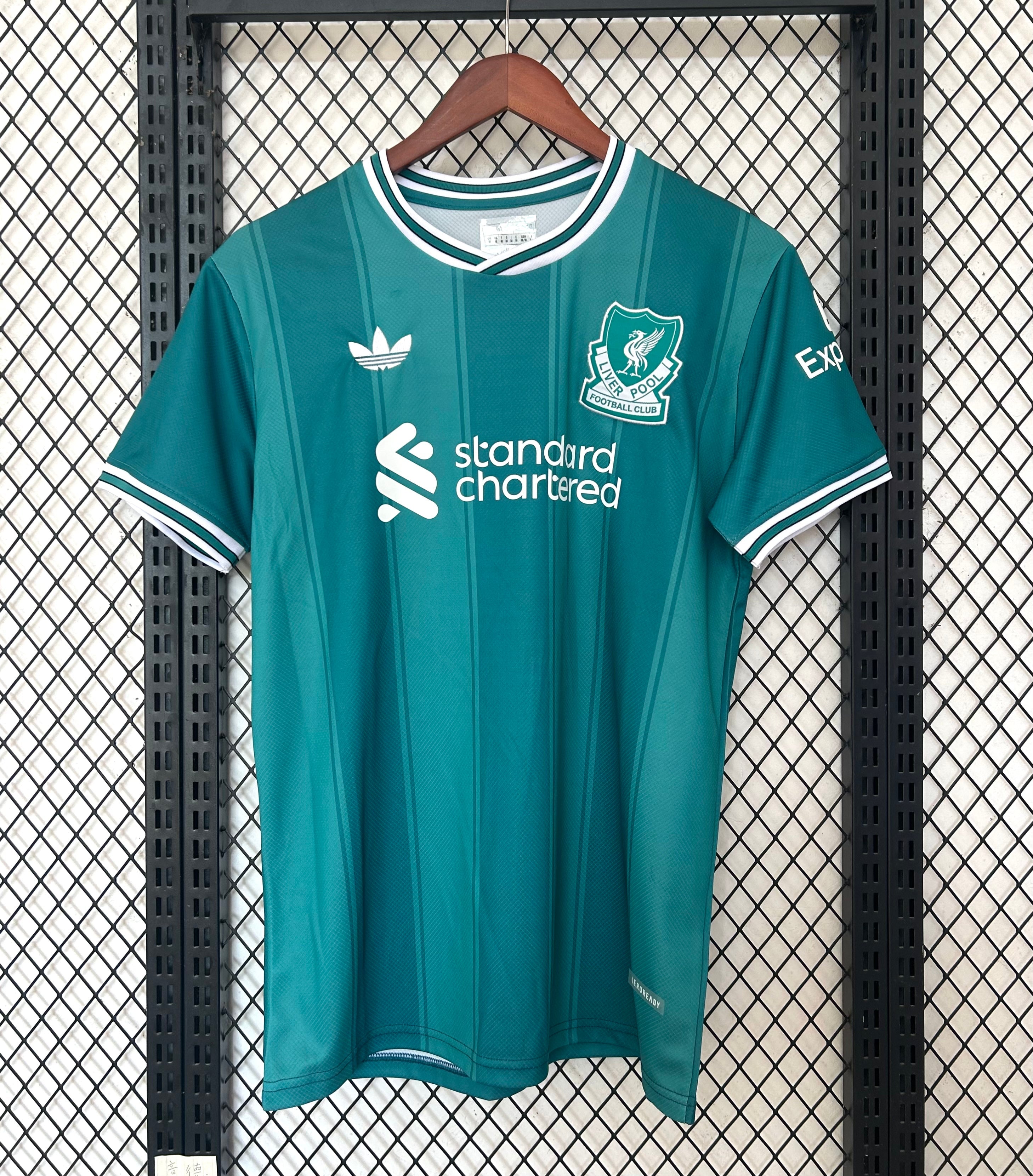 maillot-liverpool-2025-2027