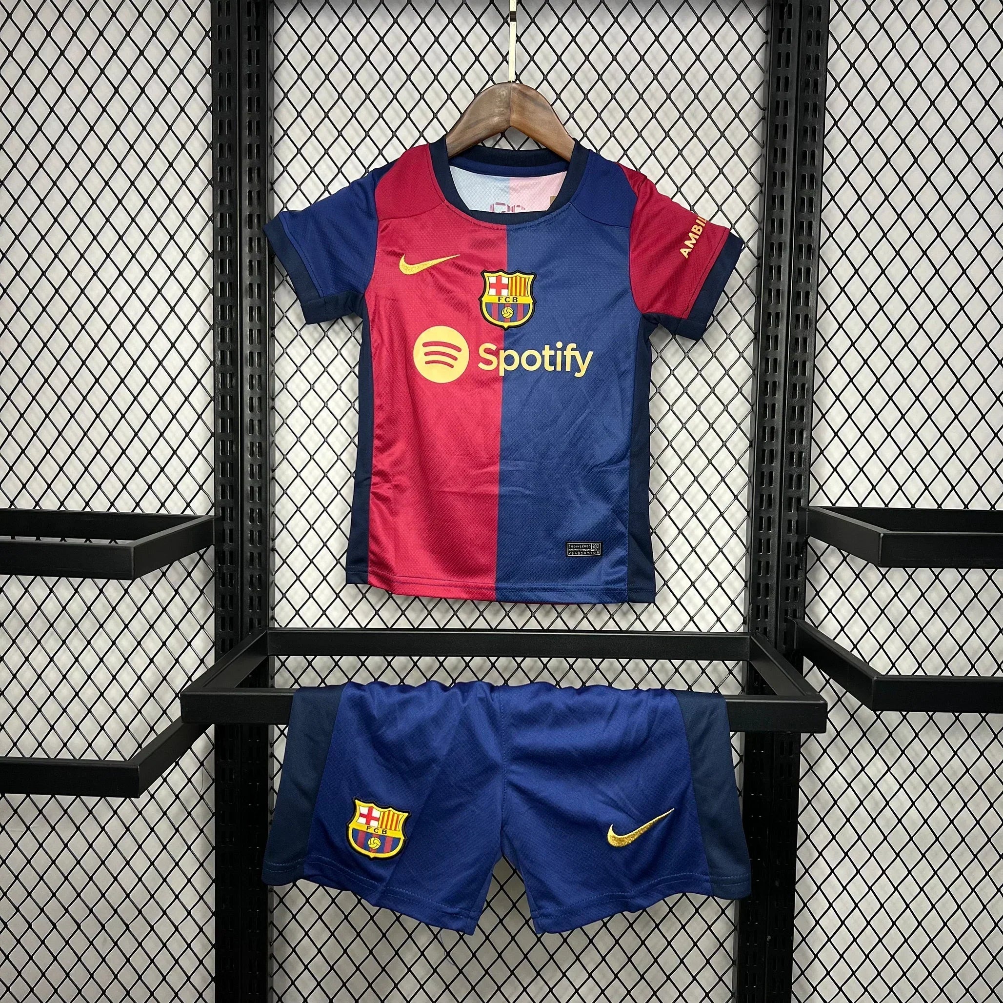 kit-enfant-barcelone-2024-2028